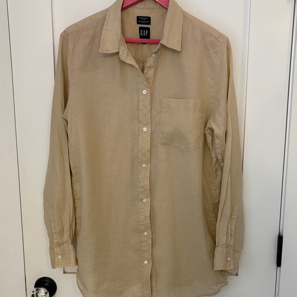 GAP Light Tan Long Sleeve Shirt